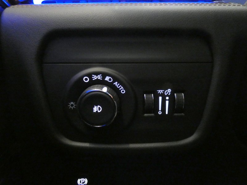 Used 2024 MIDNIGHT SKY Jeep Summit Reserve 4x4 image 24