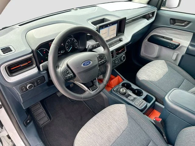 Used 2023 White Ford XLT image 9
