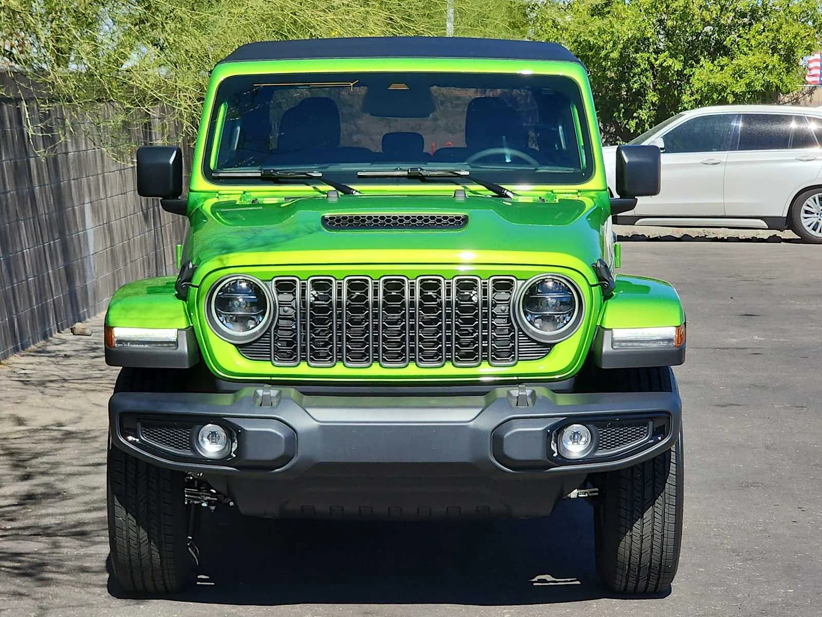 New 2026 Mojito Exterior Paint Jeep Sport S image 3