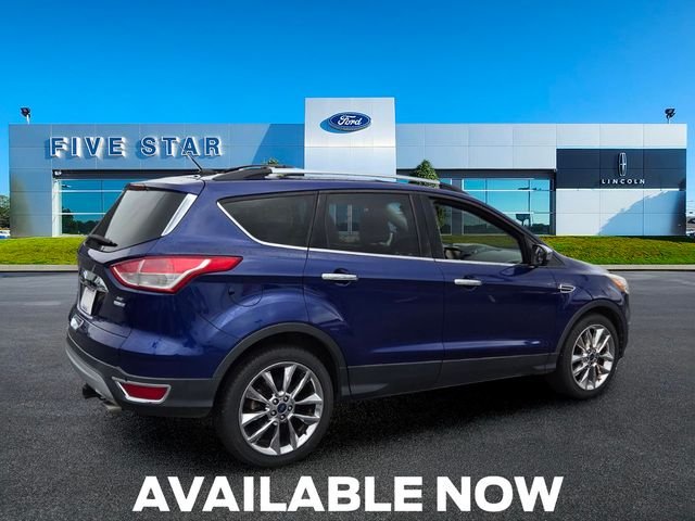 Used 2014 Blue Ford SE image 8