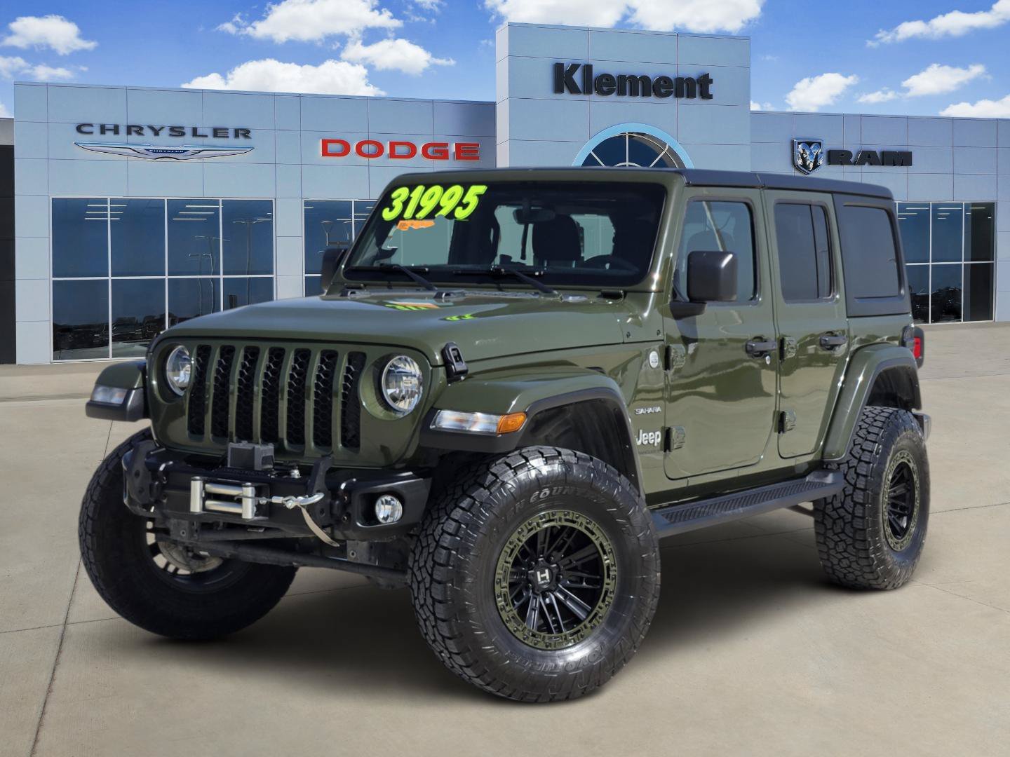Used 2023 Sarge Green Clearcoat Jeep Sahara image 1