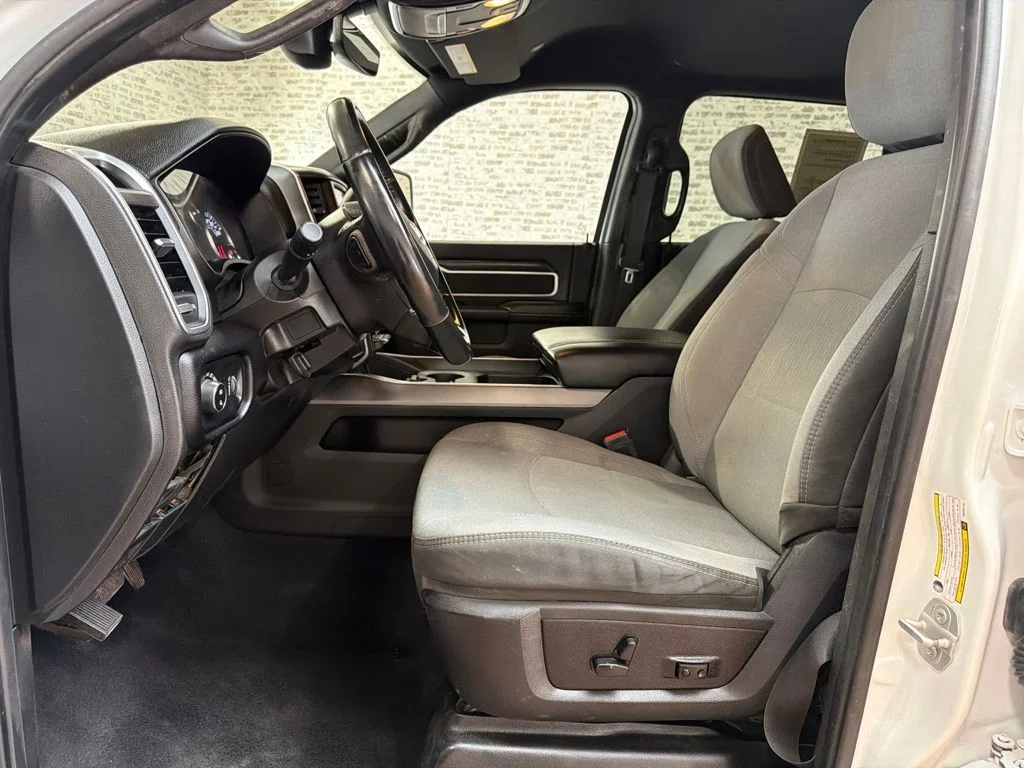 Used 2024 White Ram Big Horn image 23