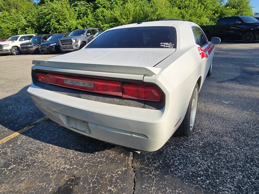 Used 2014 White Dodge R/T image 7