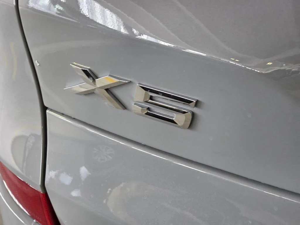 New 2026 Brooklyn Grey Metallic BMW sDrive40i image 6