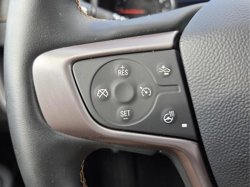 Used 2024 Ebony Twilight Metallic GMC AWD 4DR AT4 image 32
