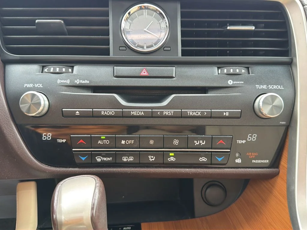 Used 2016 Blue Lexus 350 image 21
