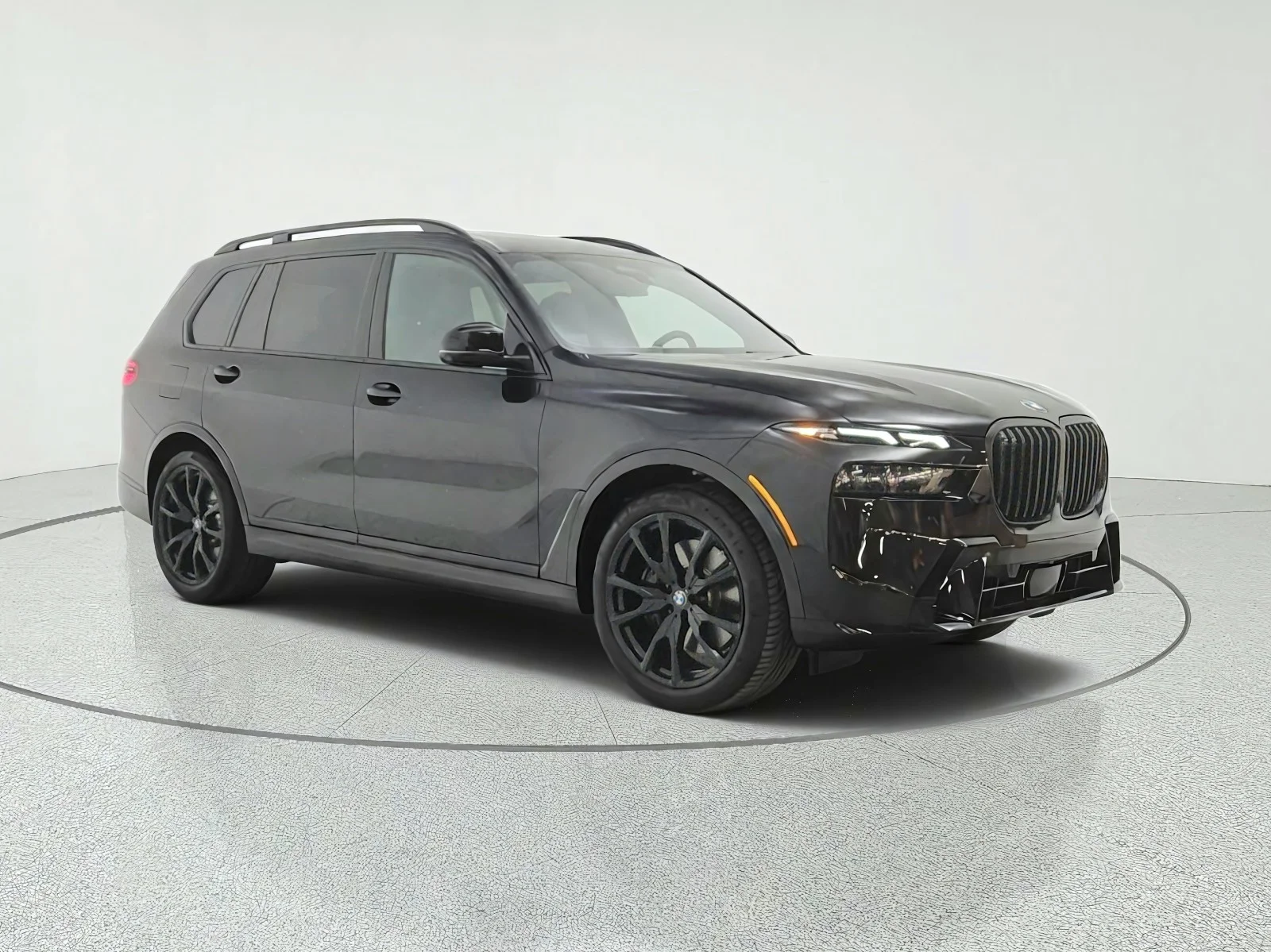 Used 2024 Black Sapphire Metallic BMW xDrive40i Sports Activity Vehicle image 3