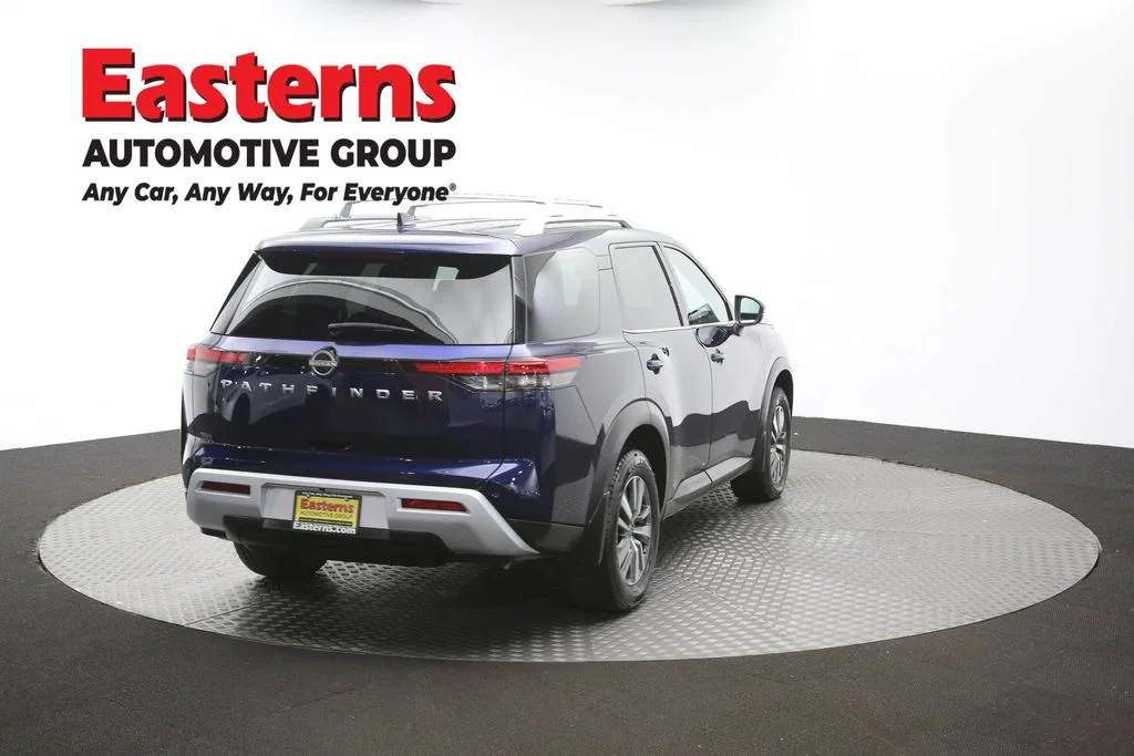 Used 2023 Blue Nissan SL image 40