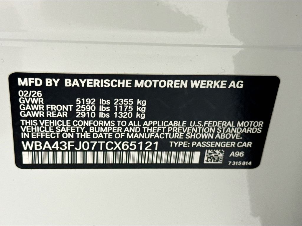 Used 2026 White Metallic BMW 530i image 34