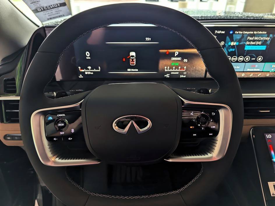 New 2027 Black Obsidian INFINITI LUXE image 14