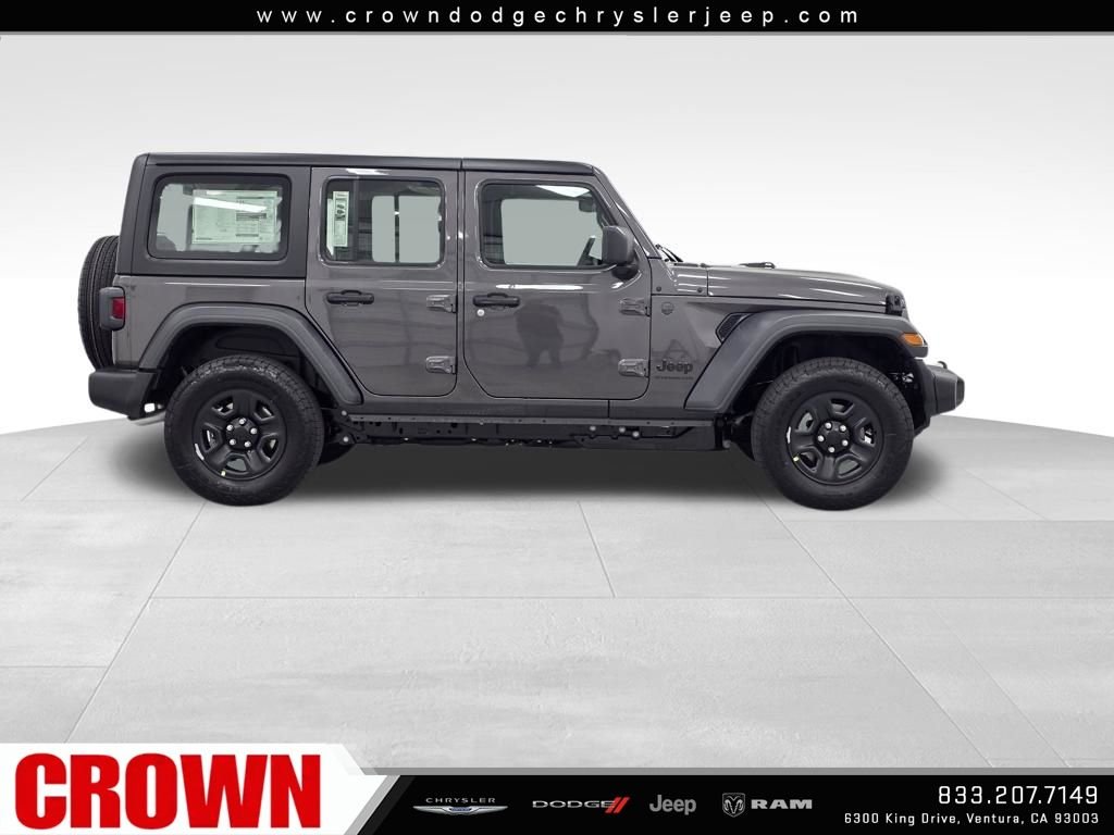New 2026 Granite Crystal Metallic Clear-Coat Exterior Paint Jeep Sport image 4
