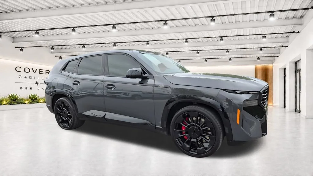 2025 BMW XM -'s photo