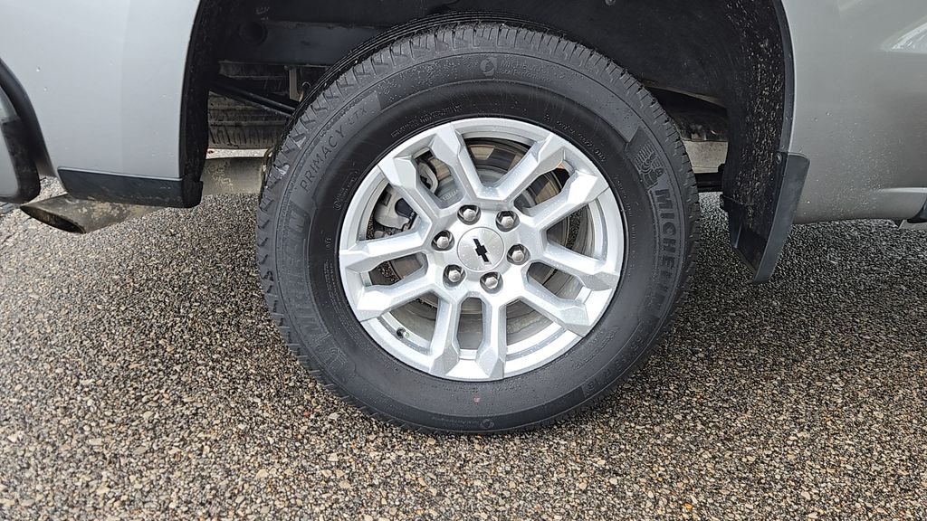 Used 2024 Gray Chevrolet RST image 27