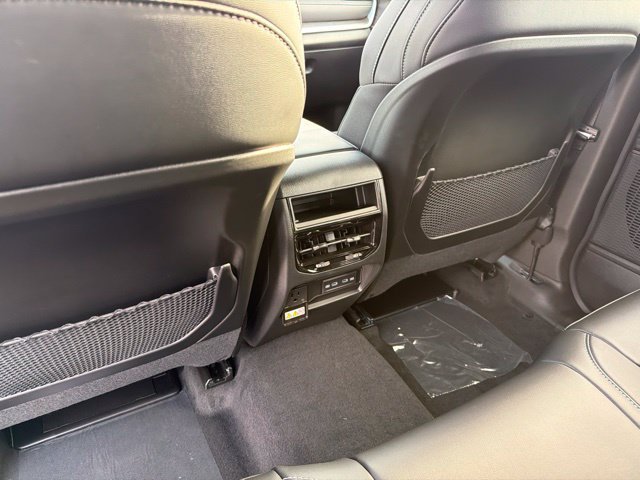 New 2027 High-Gloss Black Paint Jeep Laredo Altitude image 8