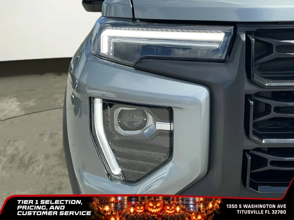 New 2026 Sterling Metallic GMC Elevation image 14
