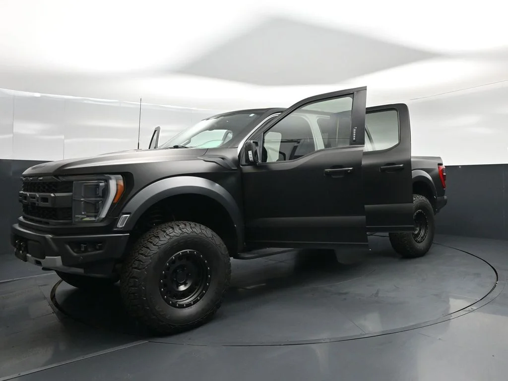 Used 2021 White Ford Raptor image 30