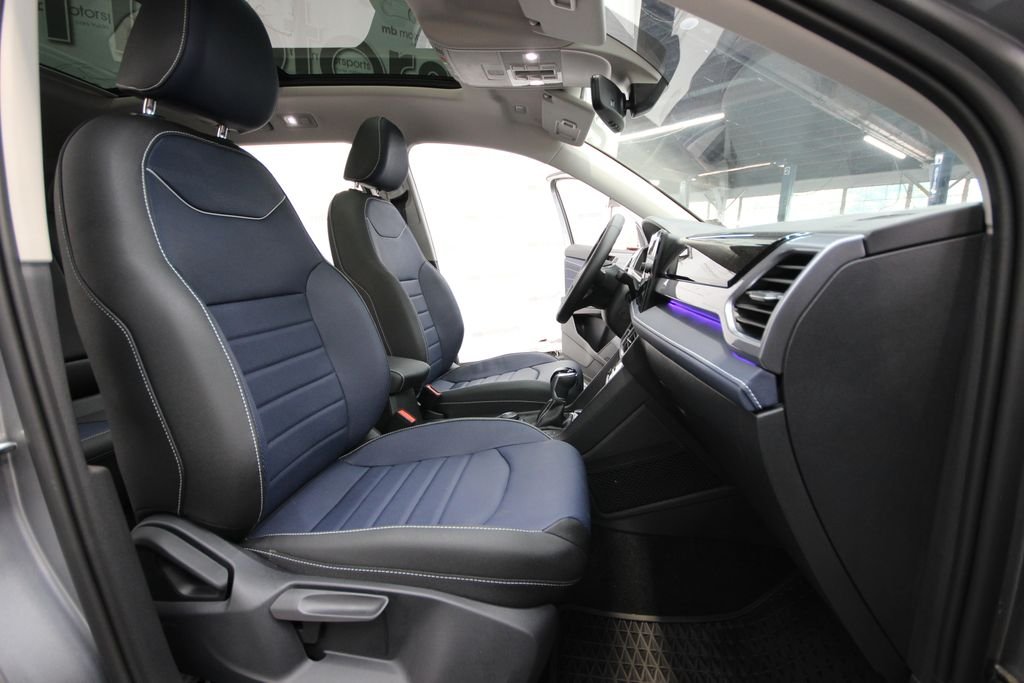 2025 Volkswagen Taos SEL - Photo 31