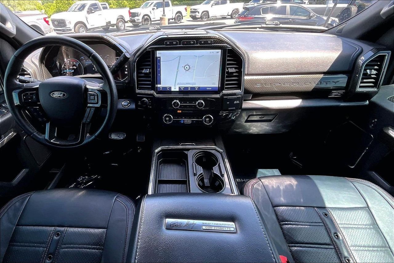 Used 2022 AGATE BLACK Ford LARIAT image 10