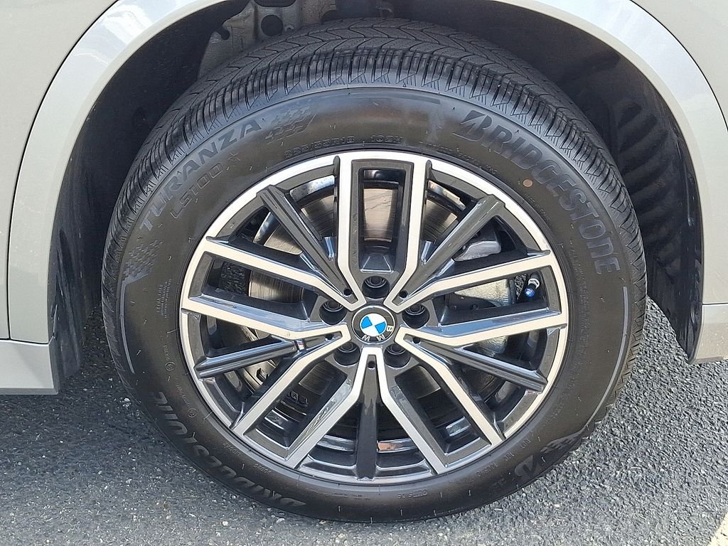2026 BMW X1 28i - Photo 8