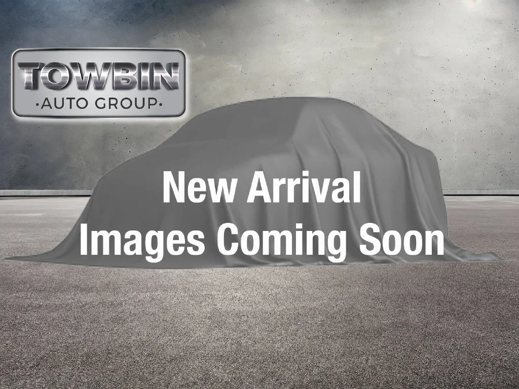 Used 2022 Orange Ford XLT image 1