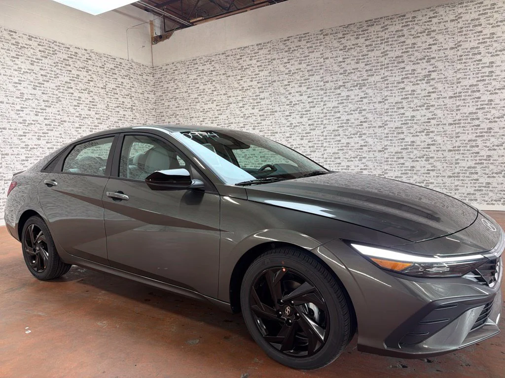 New 2026 Amazon Gray Hyundai SEL Sport Plus image 1
