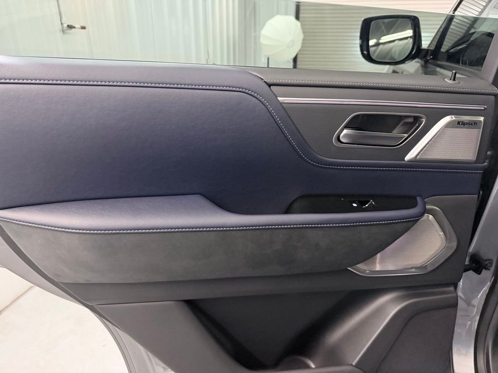 Used 2026 Silver INFINITI SPORT image 35