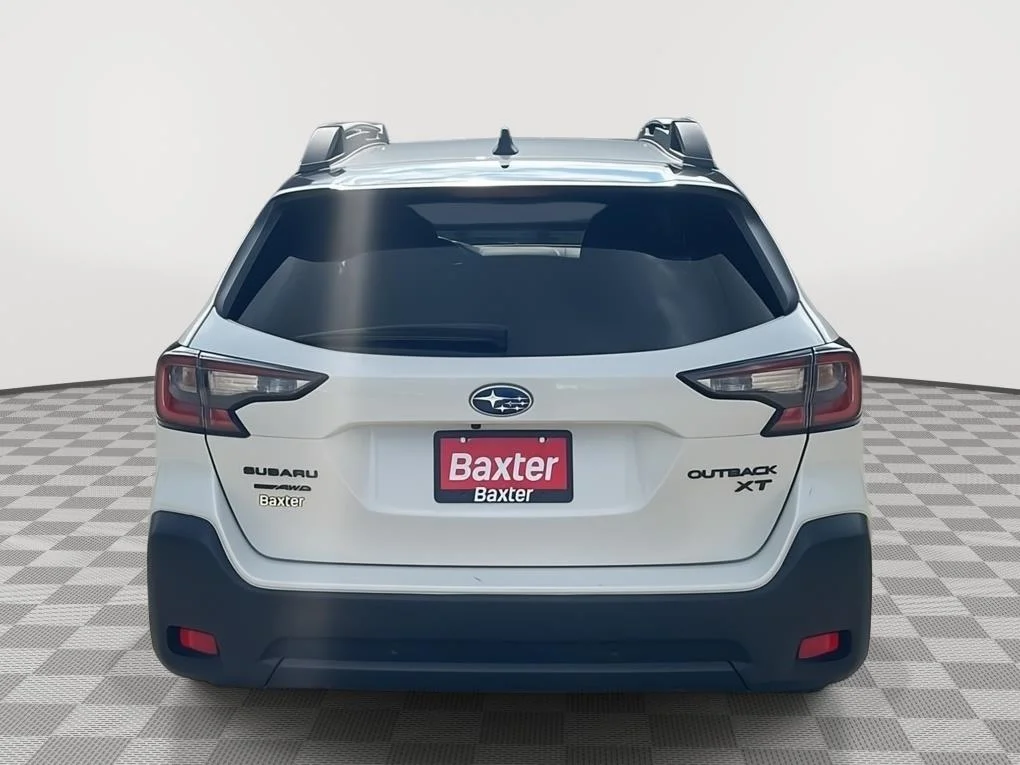 Used 2024 Crystal White Pearl Subaru Onyx Edition XT image 9