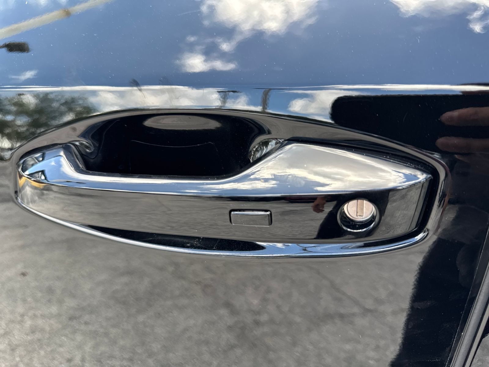 New 2026 Black Nissan Platinum image 52