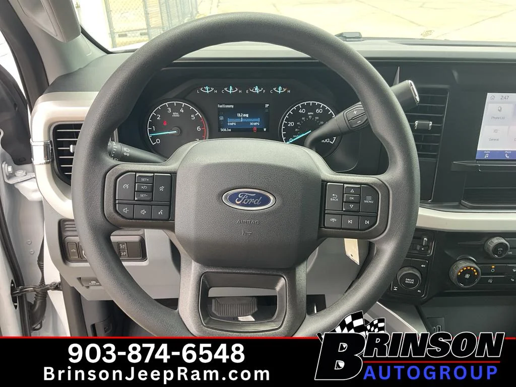 Used 2026 OXFORD WHITE Ford XLT image 30