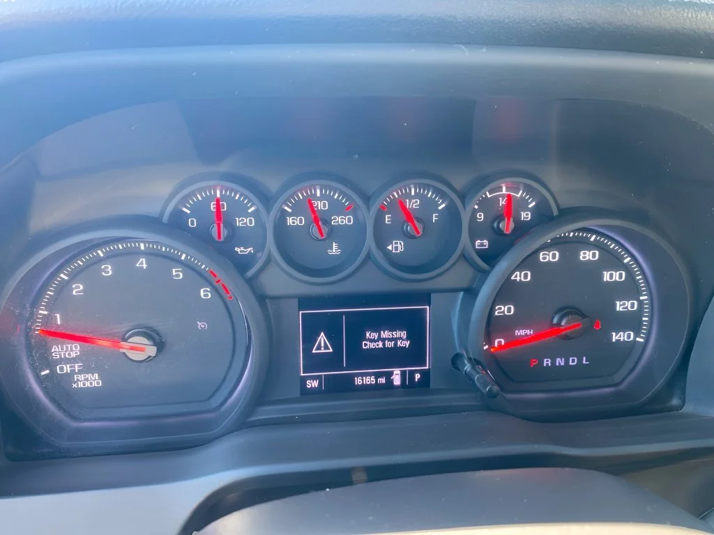 Used 2025 Summit White Chevrolet WT image 18