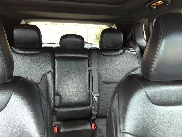 Certified Used 2025 White Jeep Latitude image 22