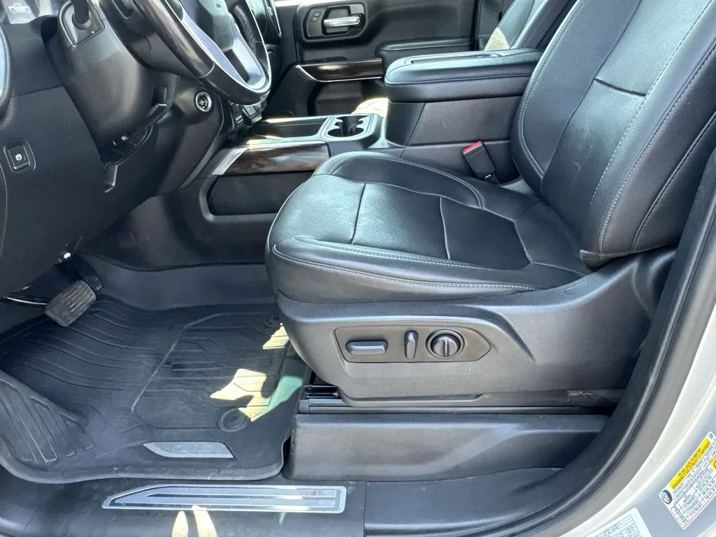 Used 2022 Silver GMC SLT image 20