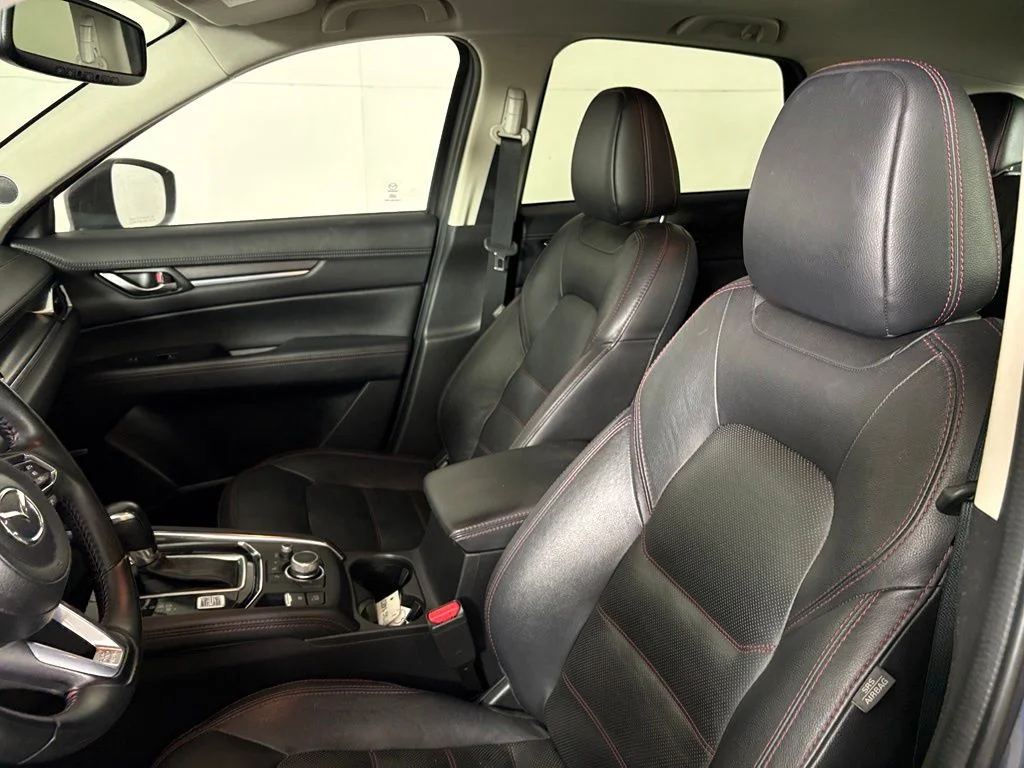 Used 2024 Gray Mazda 2.5 S Carbon Edition image 18