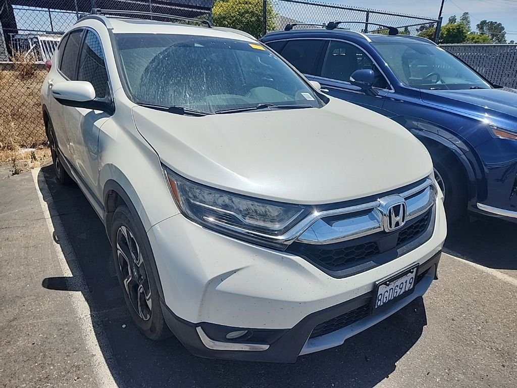 2018 Honda CR-V Touring 2WD's photo