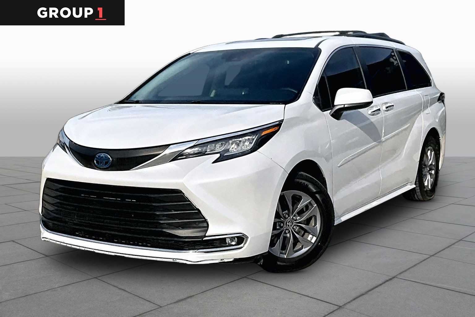 2022 Toyota Sienna XLE