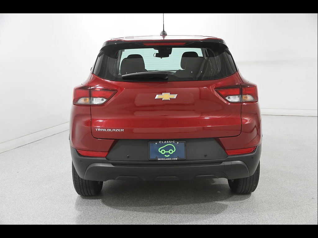 2021 Chevrolet Trailblazer LS - Photo 19