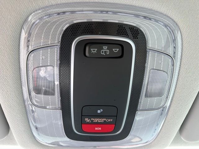 Used 2025 Soultronic Orange Pearl Hyundai SEL image 22