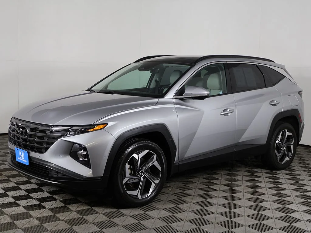 Used 2023 Shimmering Silver Hyundai Limited image 10