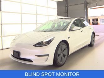 Used 2021 White Tesla Standard Range Plus image 3