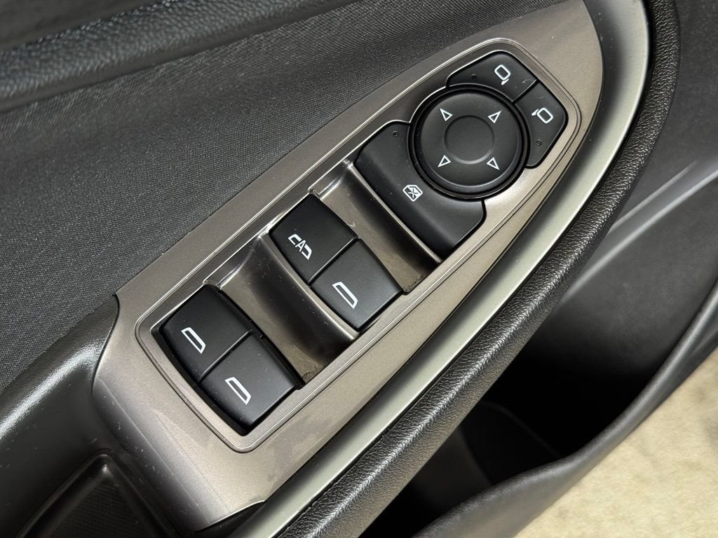 Used 2025 Lakeshore Blue Metallic Chevrolet 1LT image 25