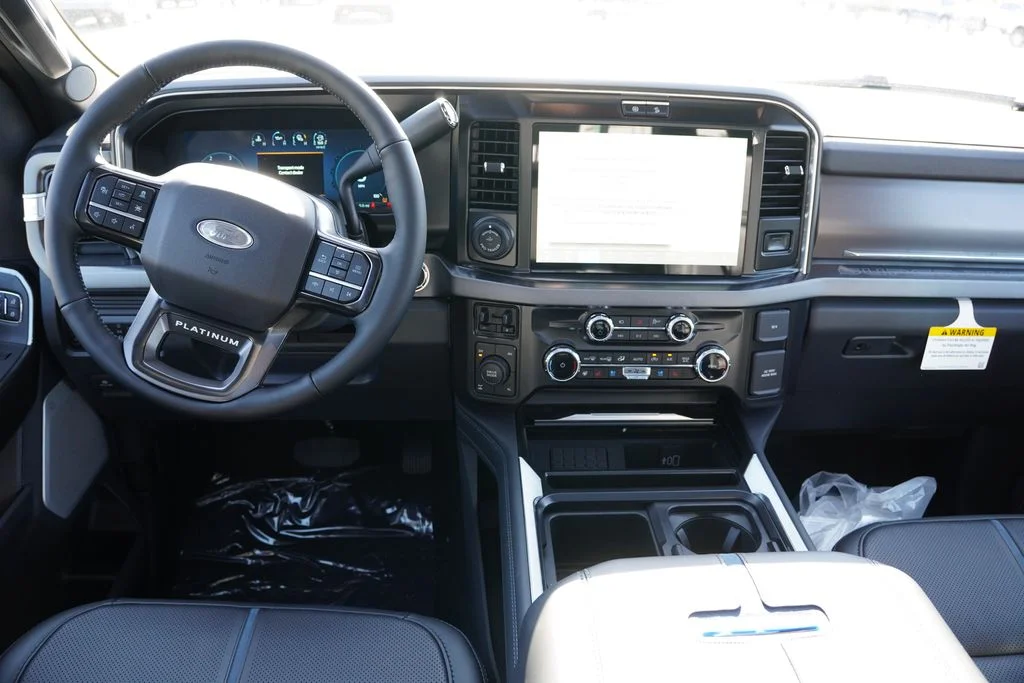 New 2026 Glacier Gray Metallic Tri-Coat Ford Platinum image 15