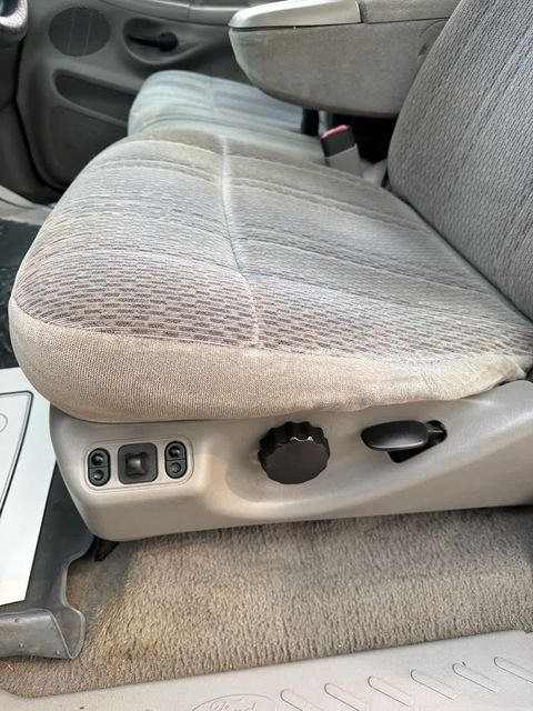 Used 1998 White Ford XLT image 29
