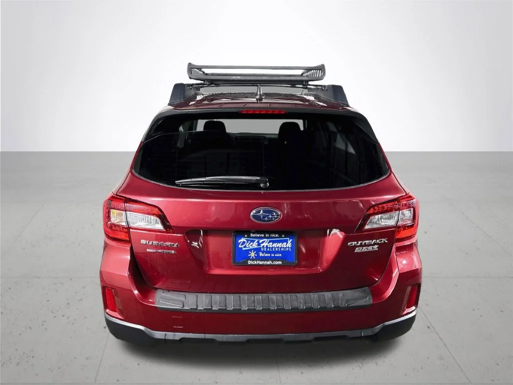 Used 2017 Red Subaru 2.5i Premium image 7
