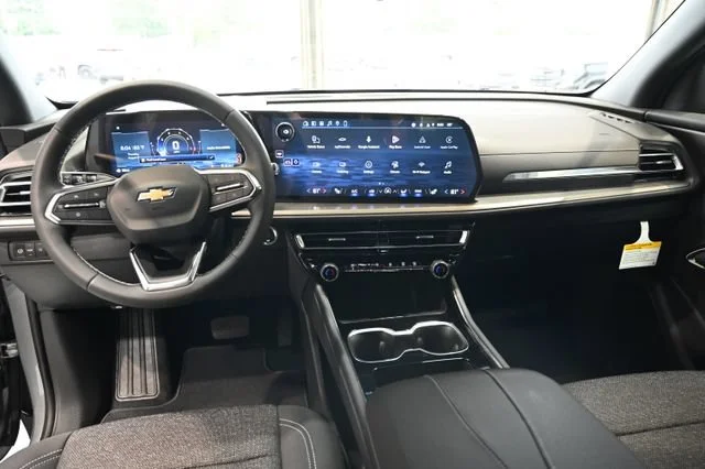 New 2027 Sterling Gray Metallic Chevrolet LT image 13