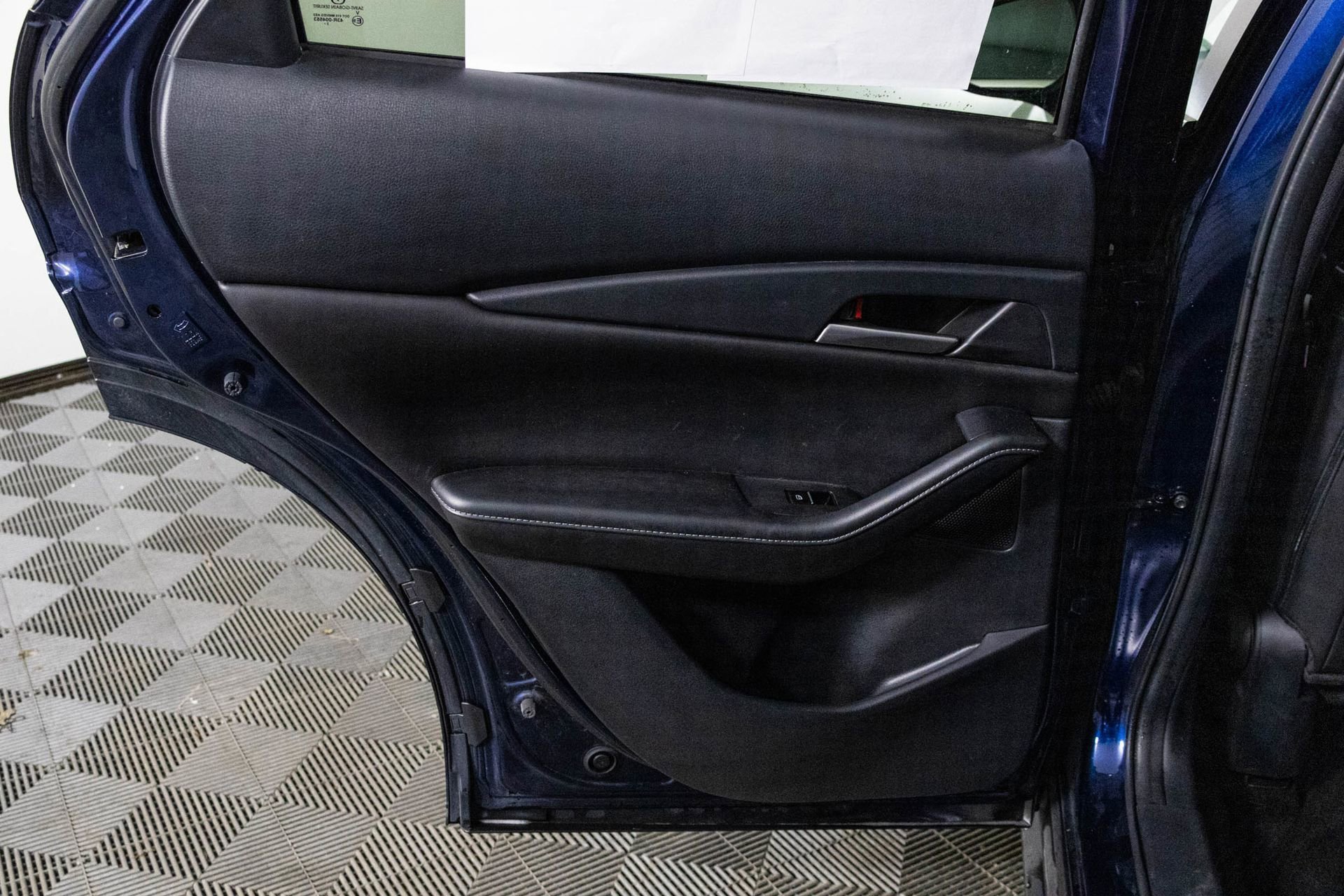 2023 MAZDA CX-30 - Image 33