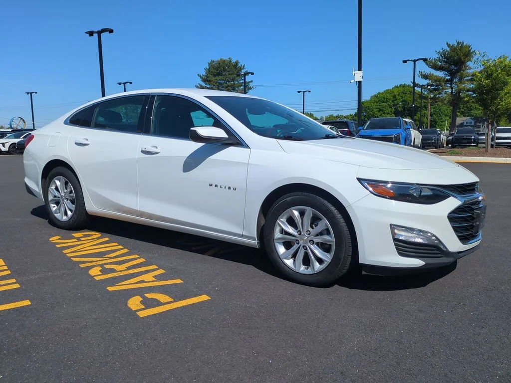 Used 2024 Chevrolet Malibu 1LT with VIN 1G1ZD5ST3RF122886 for sale in Mechanicsville, VA
