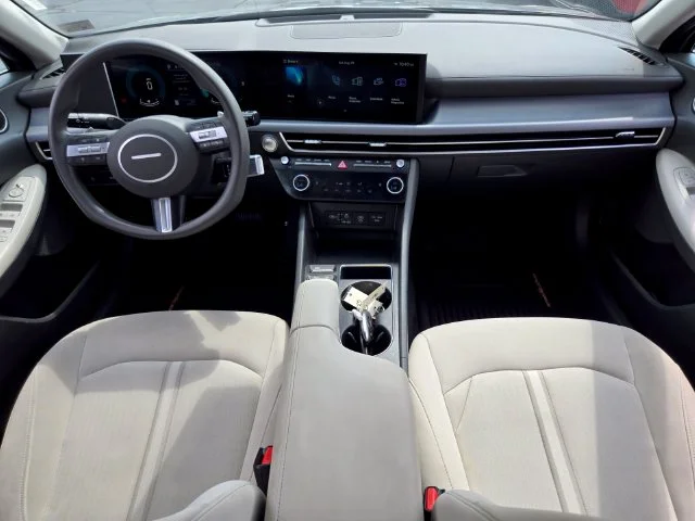 Used 2025 Blue Hyundai SEL image 14
