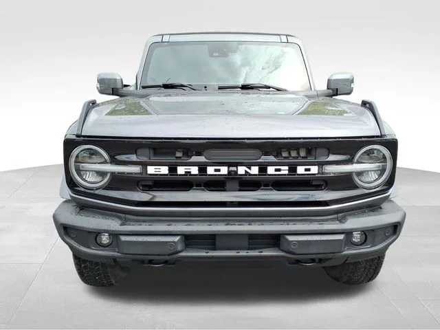 Used 2023 Gray Ford Outer Banks image 12