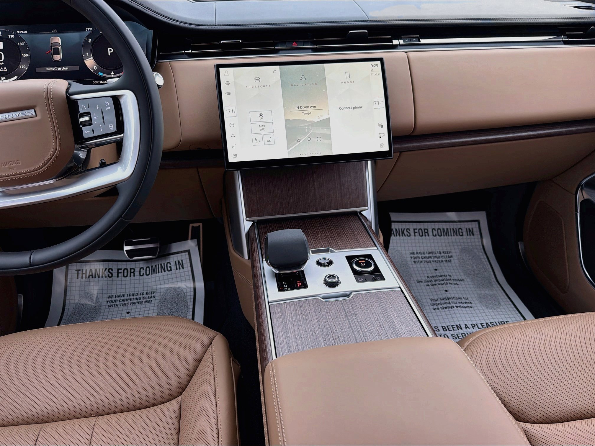 New 2027 British Racing Green LAND ROVER SE image 20