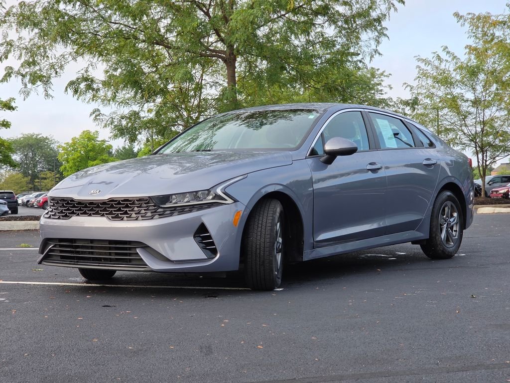 Used 2021 Silver Kia LXS image 18